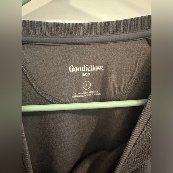 Men’s Goodfellow Grey Henley - Picture 6 of 8